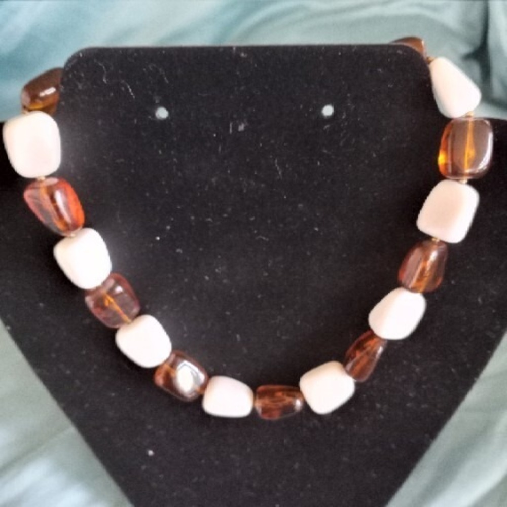 Vintage Trifari Crown Logo Amber and White Chunky Bead Necklace Gold Tone Hook